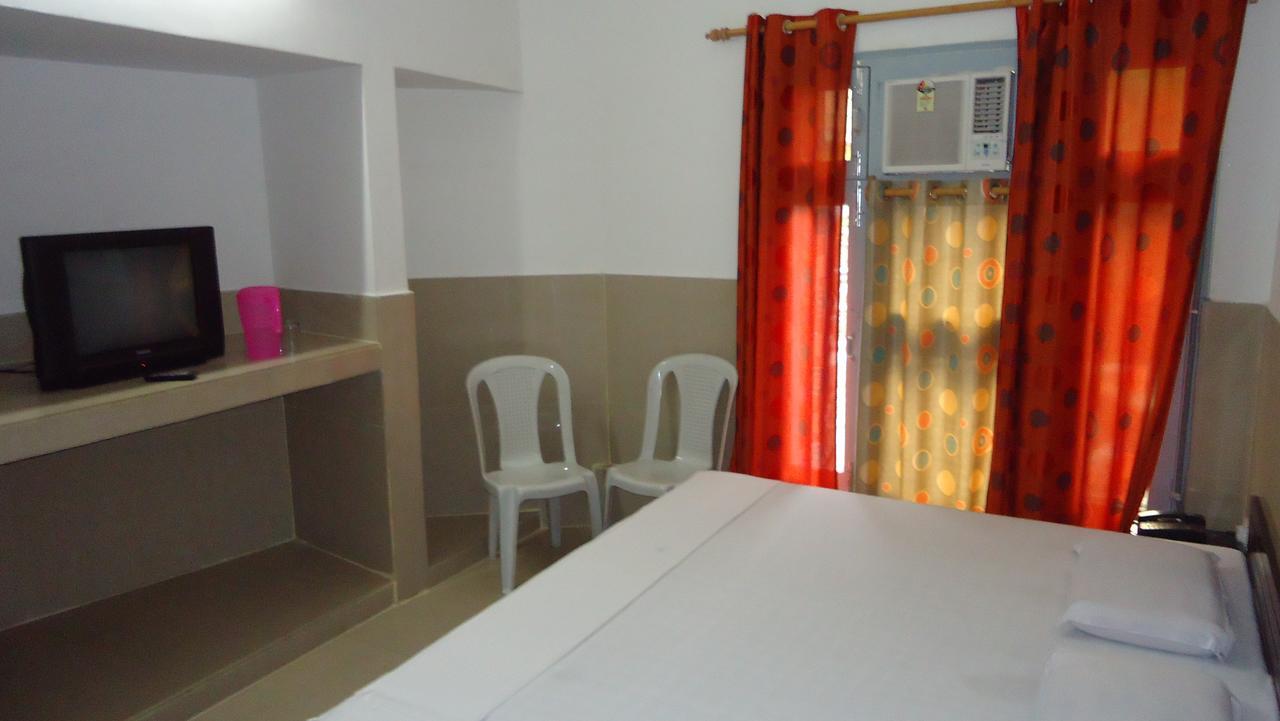 Hotel Green View Jammu Bagian luar foto